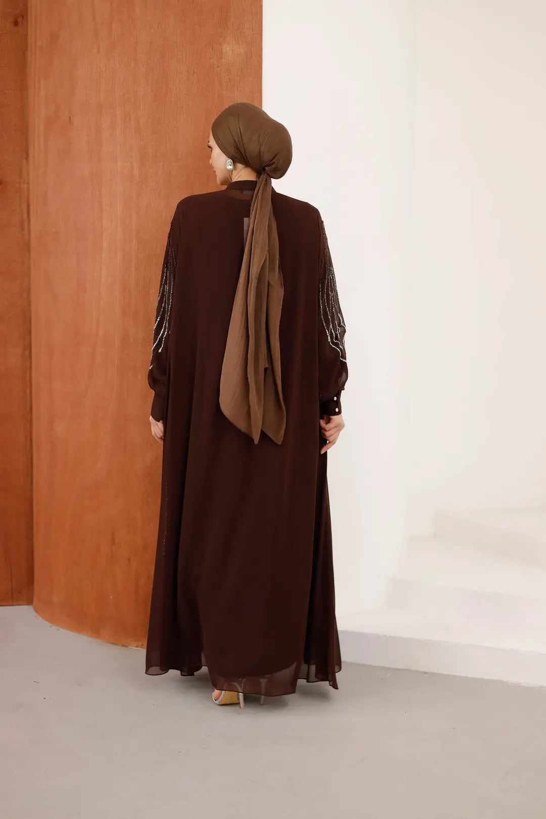 Taş İşlemeli Çizgi Desenli Abaya Elbise