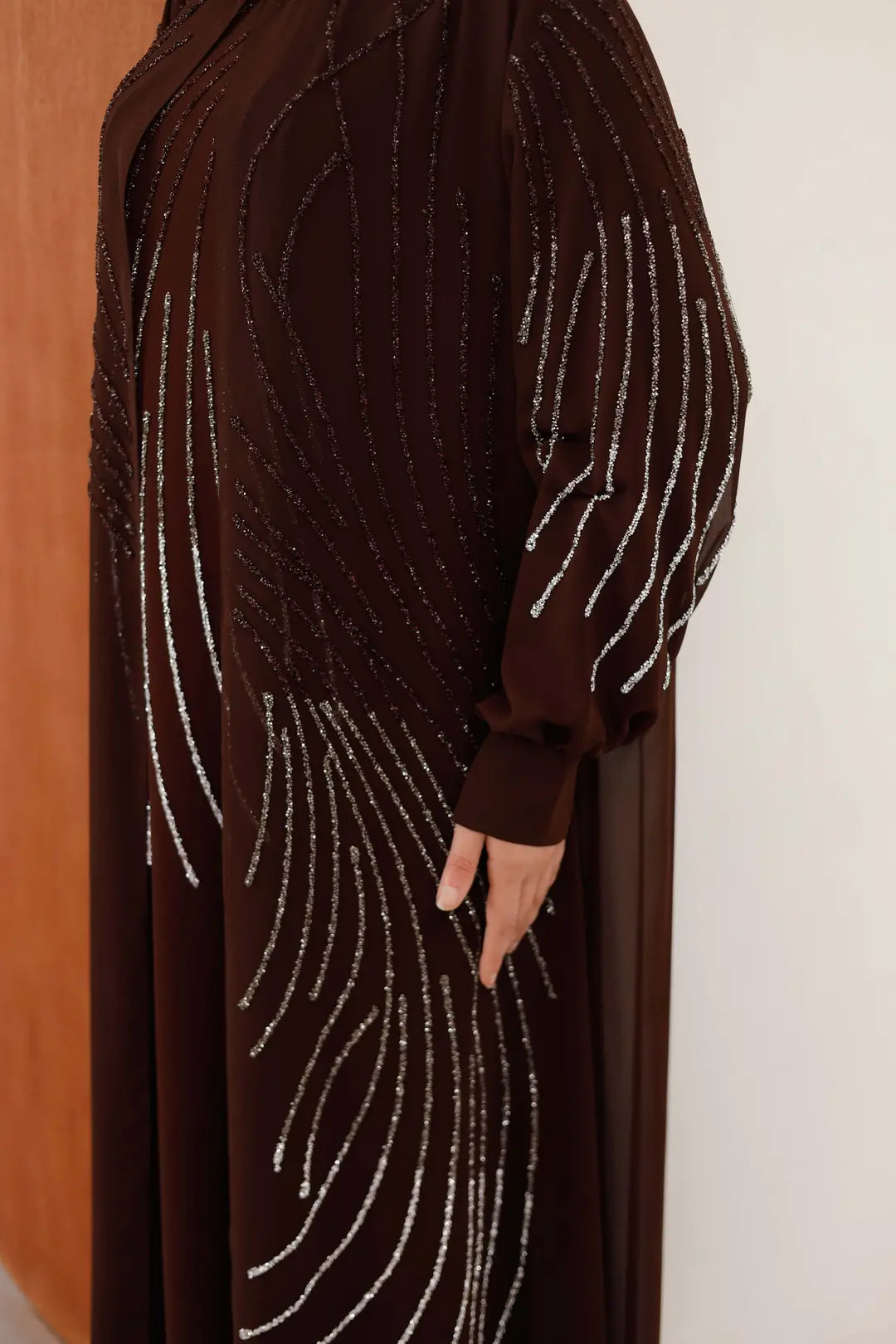 Taş İşlemeli Çizgi Desenli Abaya Elbise