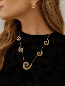 Voluta Spiral Motifli Kolye Küpe Takımı